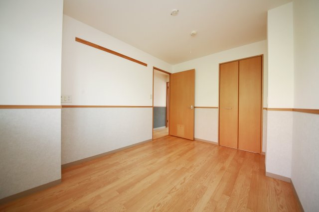 アネックス一ツ屋の洋室