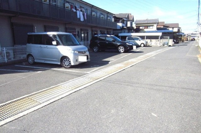 【駐車場】 | フィオーレ市場東
