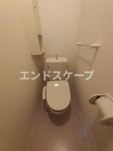 コンフォリアⅡのトイレ|高崎、前橋のお部屋探しはエンドスケープまで！お客様の理想お聞かせ下さい♪