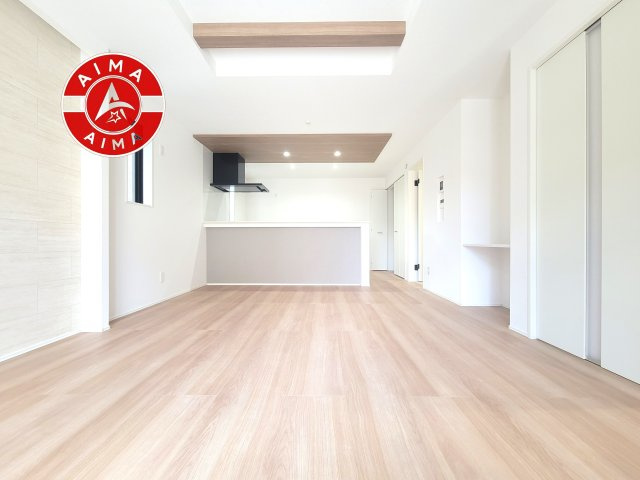 福岡市南区西長住3丁目第2-2棟（1号棟）の居間・リビング|多くの時間を過すことになるリビングだからこそ、いつも穏やかな空間・解放感が味わえ毎日が充実します。