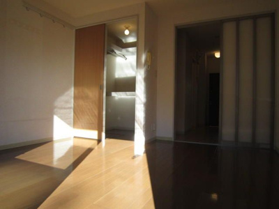 【居間・リビング】 | ヴェルデ玉川学園B棟