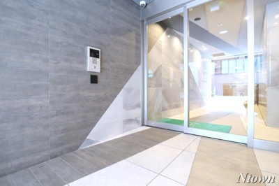 【エントランス】 | IE伏見 | 建物の内部です