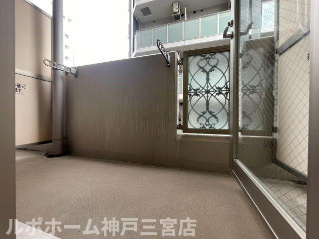 ロイヤルヒル神戸三ノ宮Ⅱのバルコニー
