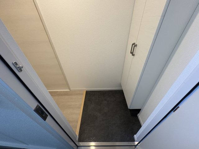 フォルモント須磨の玄関