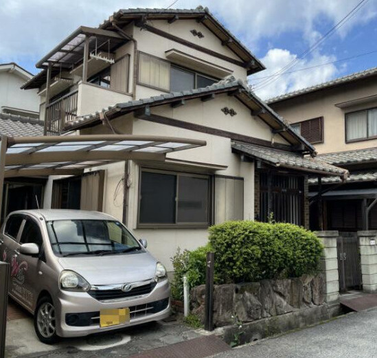 土山戸建の外観