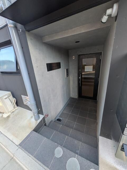 【エントランス】 | Ｍａｉｓｏｎ　ｅｓｔ高円寺