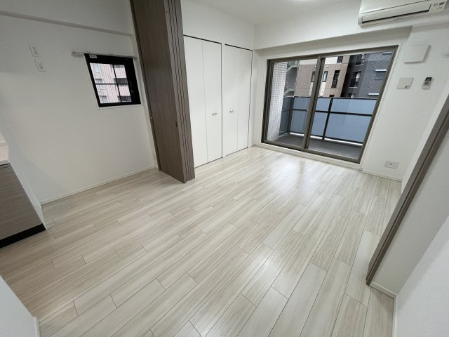 エスキュート梅田中崎町　仲介手数料無料の居間・リビング