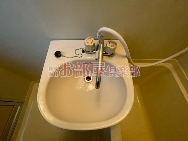 メゾンブランセの洗面所|落ち着いたトイレです