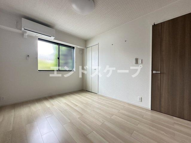 ラルジュ・コリーヌの洋室|高崎、前橋のお部屋探しはエンドスケープまで！お客様の理想お聞かせ下さい♪