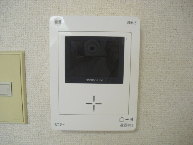 メゾン二本榎のセキュリティ|あると安心　ＴＶモニタ付インタホン