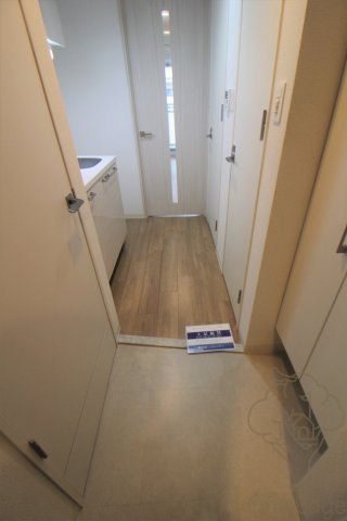 エスリード天六ラグジェの玄関