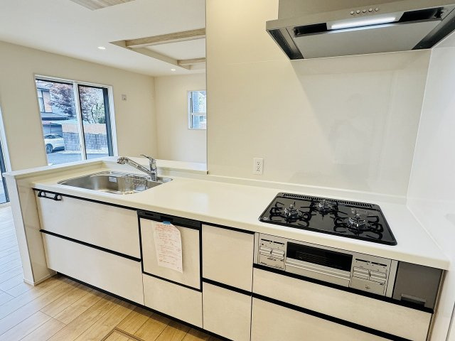 八王子市　石川町　新築一戸建てのキッチン|～使い勝手の良いシステムキッチン～