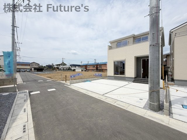 三郷市戸ケ崎3丁目　新築戸建　全10棟　1号棟の前面道路含む現地写真|前面道路含む現地写真です。