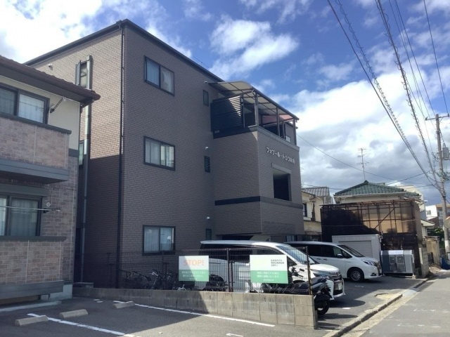 フォブールトロワ向井