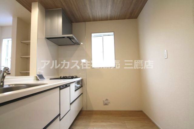 【内覧動画公開中！】中央線 国分寺駅23分 新築戸建 小金井市貫井南町5丁目のキッチン