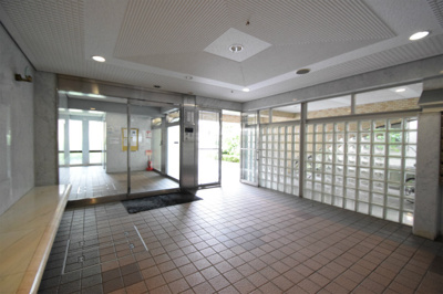 【ロビー】 | ライオンズマンション長興寺北 | 物件購入の段取りを知りたいお客様には、「ご検討からご契約までの一連の流れ」をお伝えさせて頂きます。初めて物件購入を検討された方は、ぜひご参考になさって下さい。