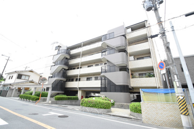 【外観】 | ライオンズマンション長興寺北 | こちらのサイトに掲載されている全ての物件が、当社にてご紹介可能です！気になる物件がありましたら、弊社スタッフまでお気軽にお問合せ下さいませ。