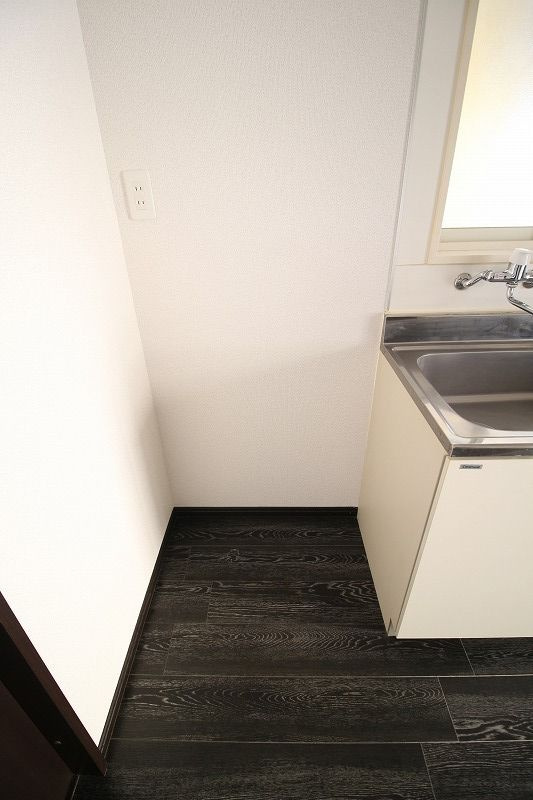 シティ西新B棟のその他