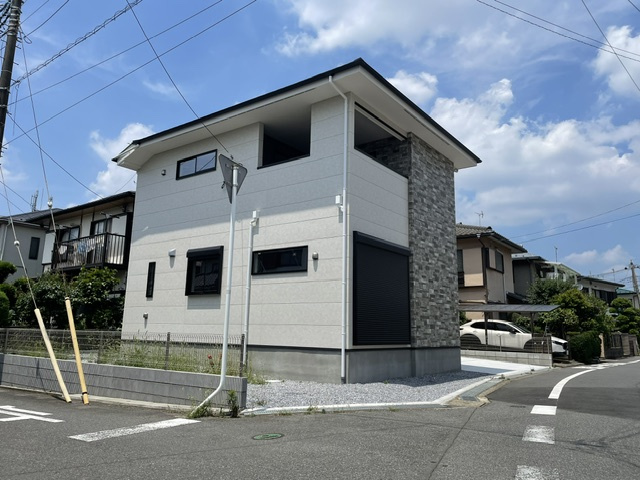流山市松ケ丘６丁目　新築戸建ての外観