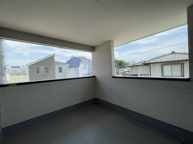 流山市松ケ丘６丁目　新築戸建てのバルコニー
