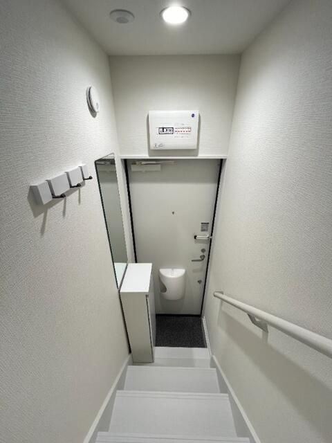 プルミエール武蔵小金井の玄関