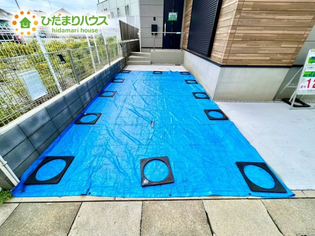 上尾市壱丁目北1期　新築戸建　01の駐車場