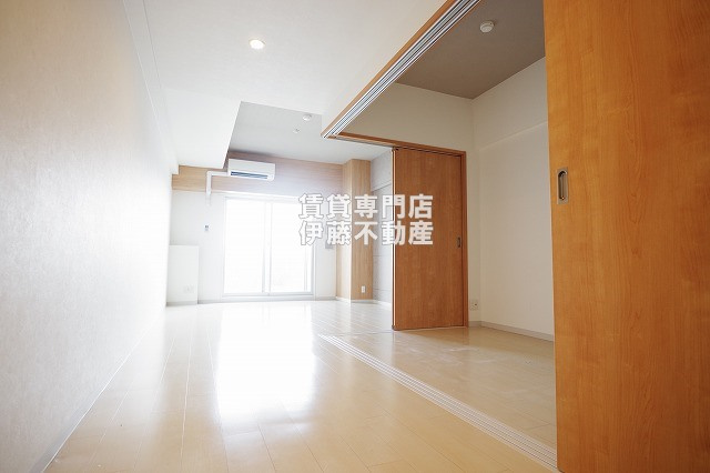 Alba Grande 名護屋の居間・リビング