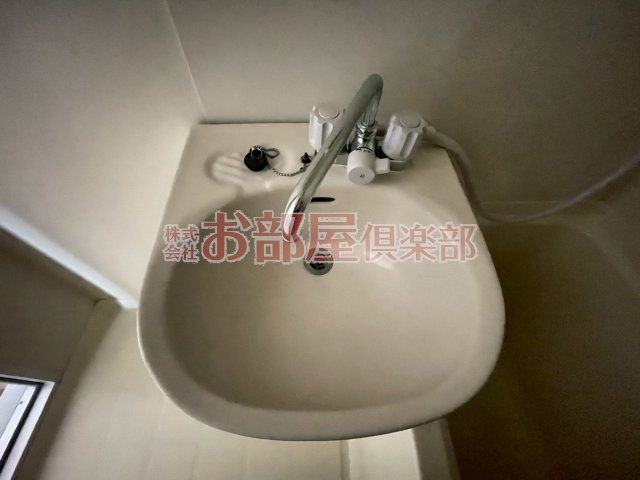 メゾンブランセの洗面所|落ち着いたトイレです