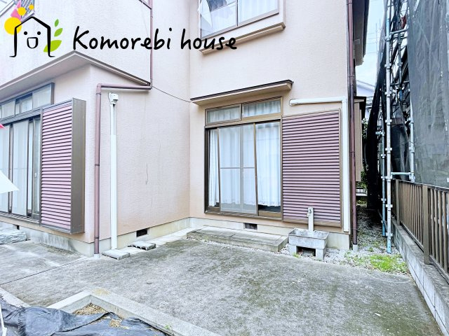 鴻巣市吹上富士見　1期　中古戸建の駐車場|26.7.13　撮影済み