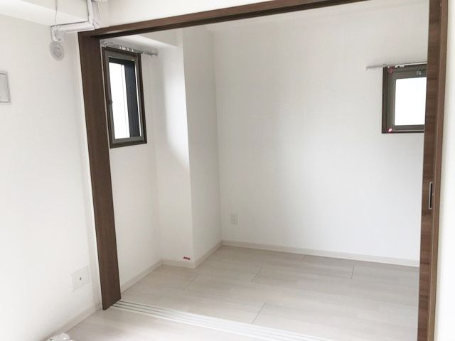 福岡市中央区高砂２丁目の賃貸マンションの居間・リビング
