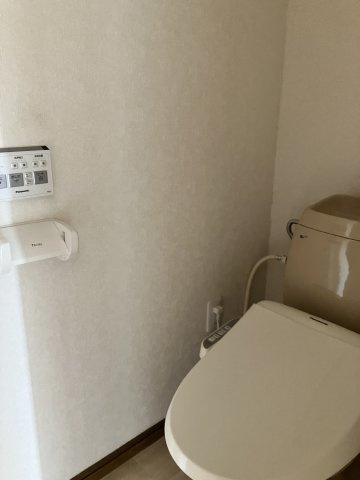 クリスタルアイのトイレ
