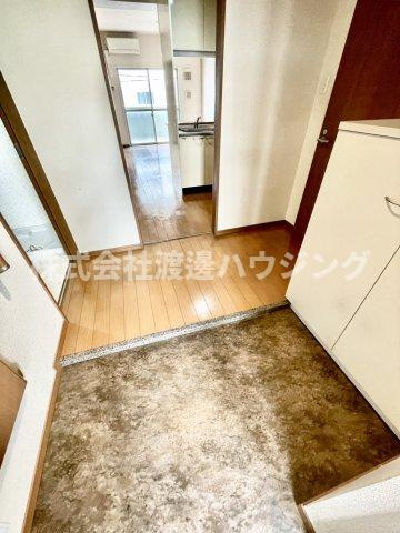 プラムガーデンの玄関