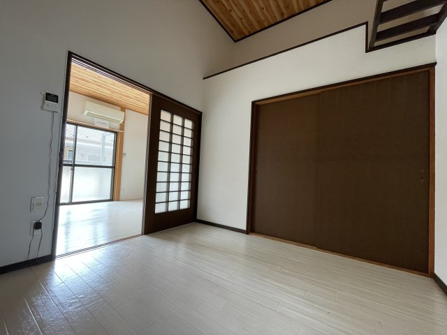 セイアーラの洋室