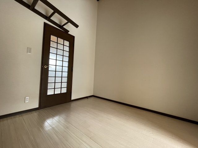 セイアーラの洋室