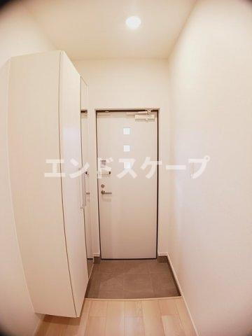 フェリスの玄関|高崎、前橋のお部屋探しはエンドスケープまで！お客様の理想お聞かせ下さい♪