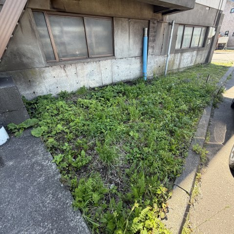 室蘭市東町3丁目11-1戸建の庭