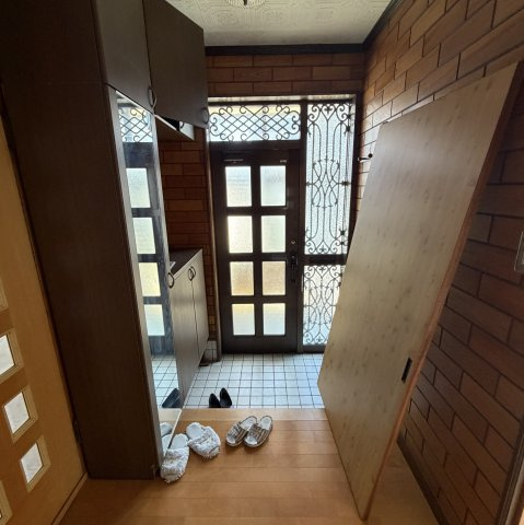 室蘭市東町3丁目11-1戸建の玄関