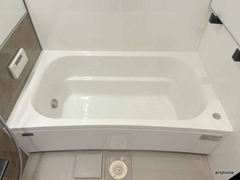 ブエナビスタ阿波座タワー　仲介手数料無料の浴室