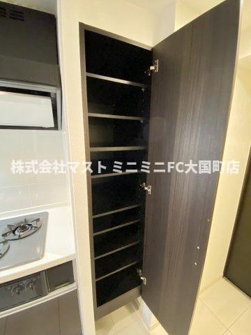 エスライズ難波EASTの収納