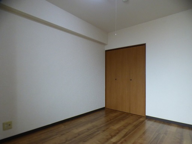 仁保新町コーポ福島の洋室|スタンダードな洋室です