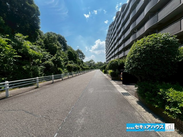 ダイアパレス日進の周辺|事前予約にて現地ご見学いただけます！お気軽にお問い合わせください♪
■株式会社　セキュアハウス　豊明支店■
住宅ローンに強く、知識、経験豊富なスタッフ在籍
お客様に寄り添い、ご成約後もサポート致します
