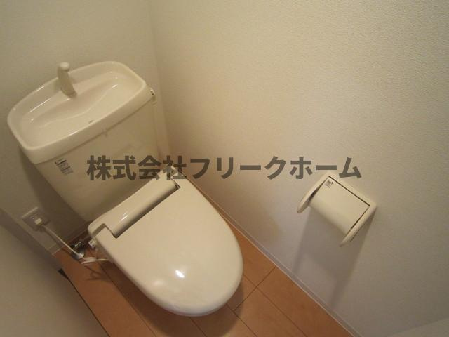 小金井市梶野町２丁目のアパートのトイレ