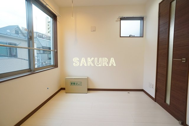 【寝室】 | グランクオール川崎 | 家具を配置しやすい人気の間取りです♪