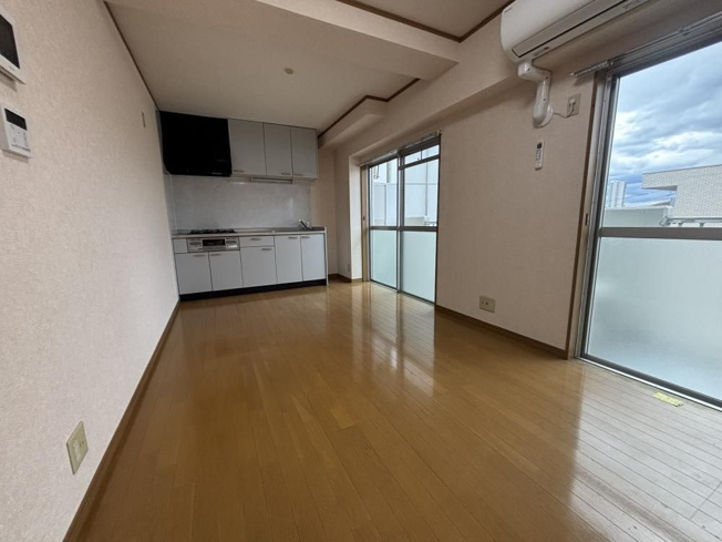 【居間・リビング】 | メゾンド下屋敷I