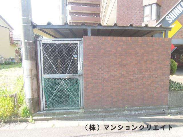 信開トピア足羽(投資)のその他|ゴミ庫