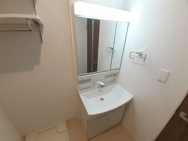 ケリーヒルズの独立洗面台
