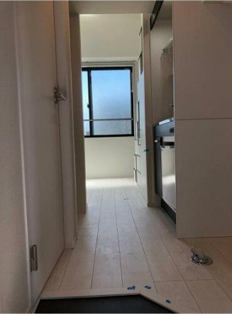 ハーモニーテラス町屋Ⅴの玄関