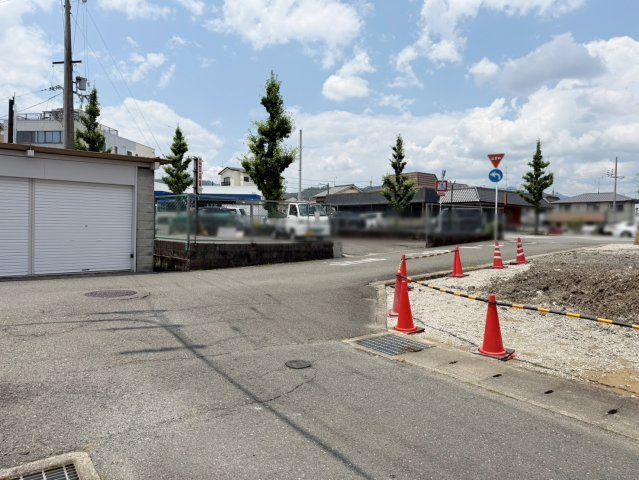上桂三ノ宮町|現地や周辺施設、モデルハウスへご案内可能です！お車での送迎も行っておりますので、お気軽にお申しつけください♪（R8.6撮影）
