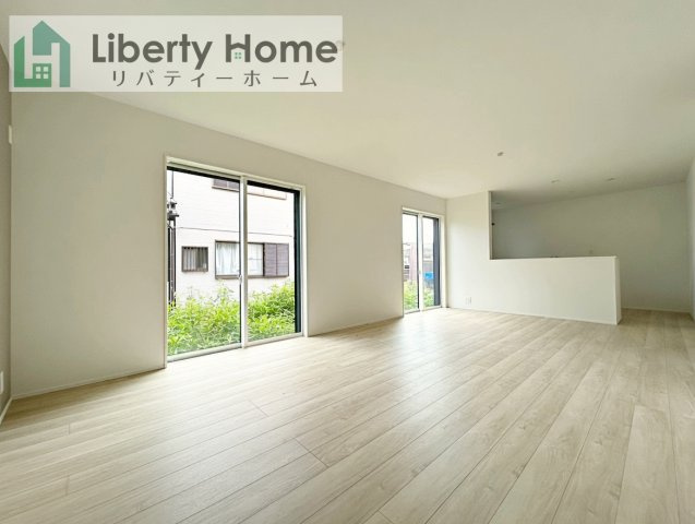 取手市井野第1期　1号棟　新築戸建の居間・リビング