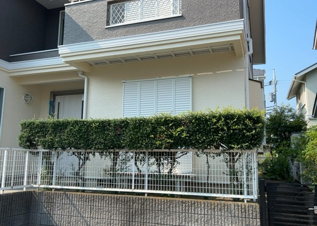 【構造・工法・仕様】 | 木造住宅とは土台、壁、柱など建築物の強度を支える構造体の材に木が使用されている構造を指します。構造体は建物の自重を支えるだけではなく風圧や水圧、積裁荷重などあらゆる衝撃に耐えるための基礎です。